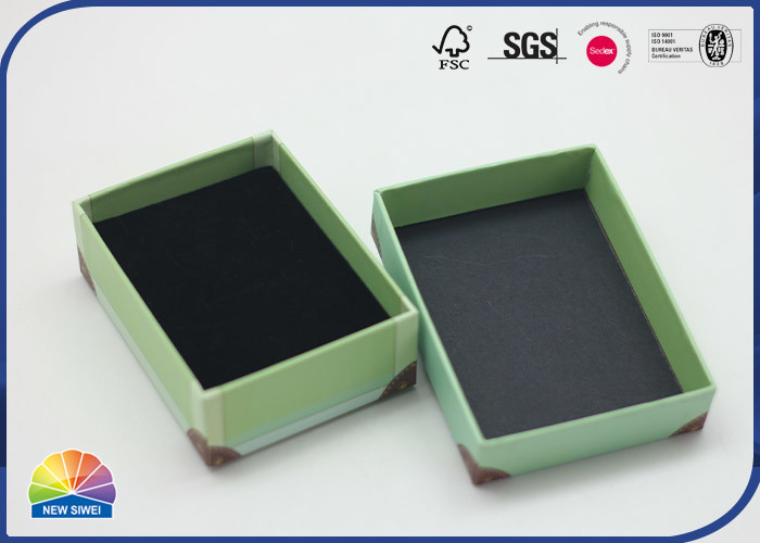 石鹸の包装のための注文のPantone色の堅い肩箱の無光沢のラミネーション